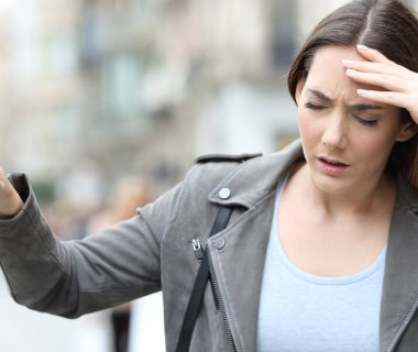 Giramenti di testa: perché succedono e cosa fare per stare meglio